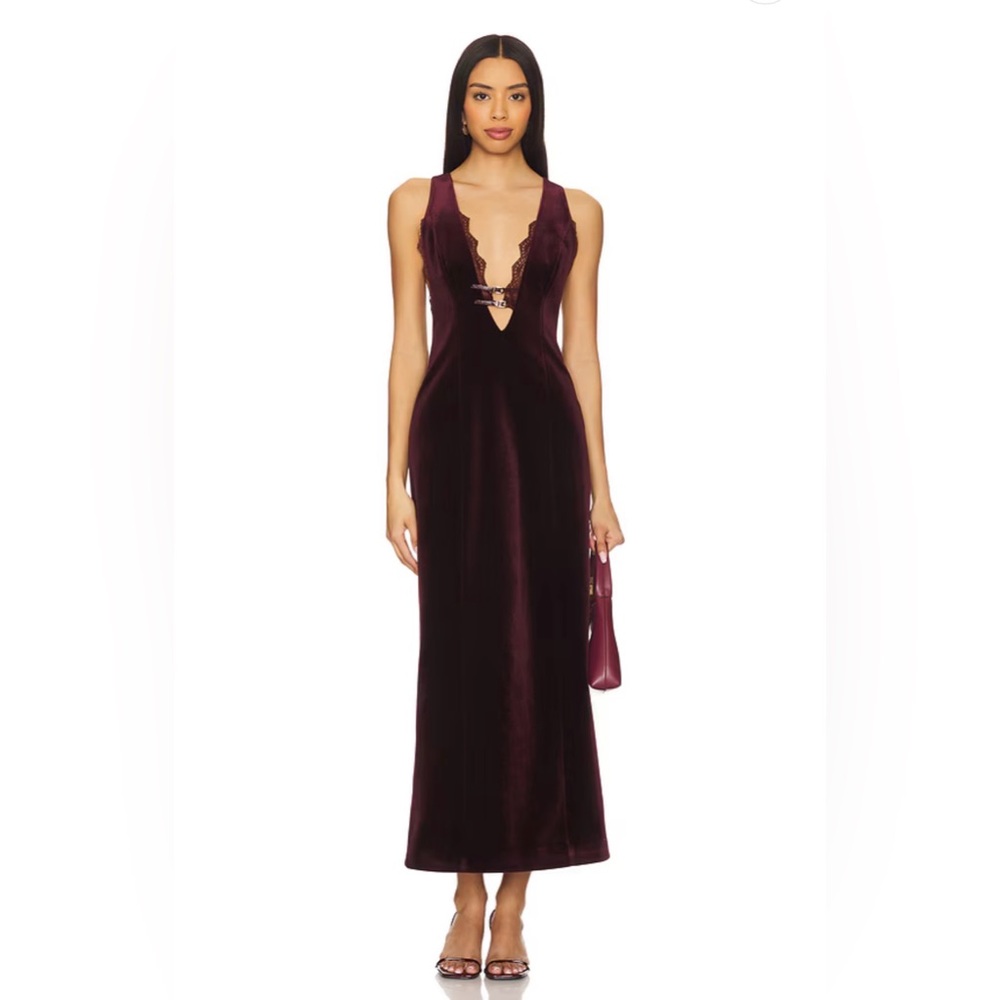 Lace Detailed Dress in Burgundy
Ceren Ocak XS NWT